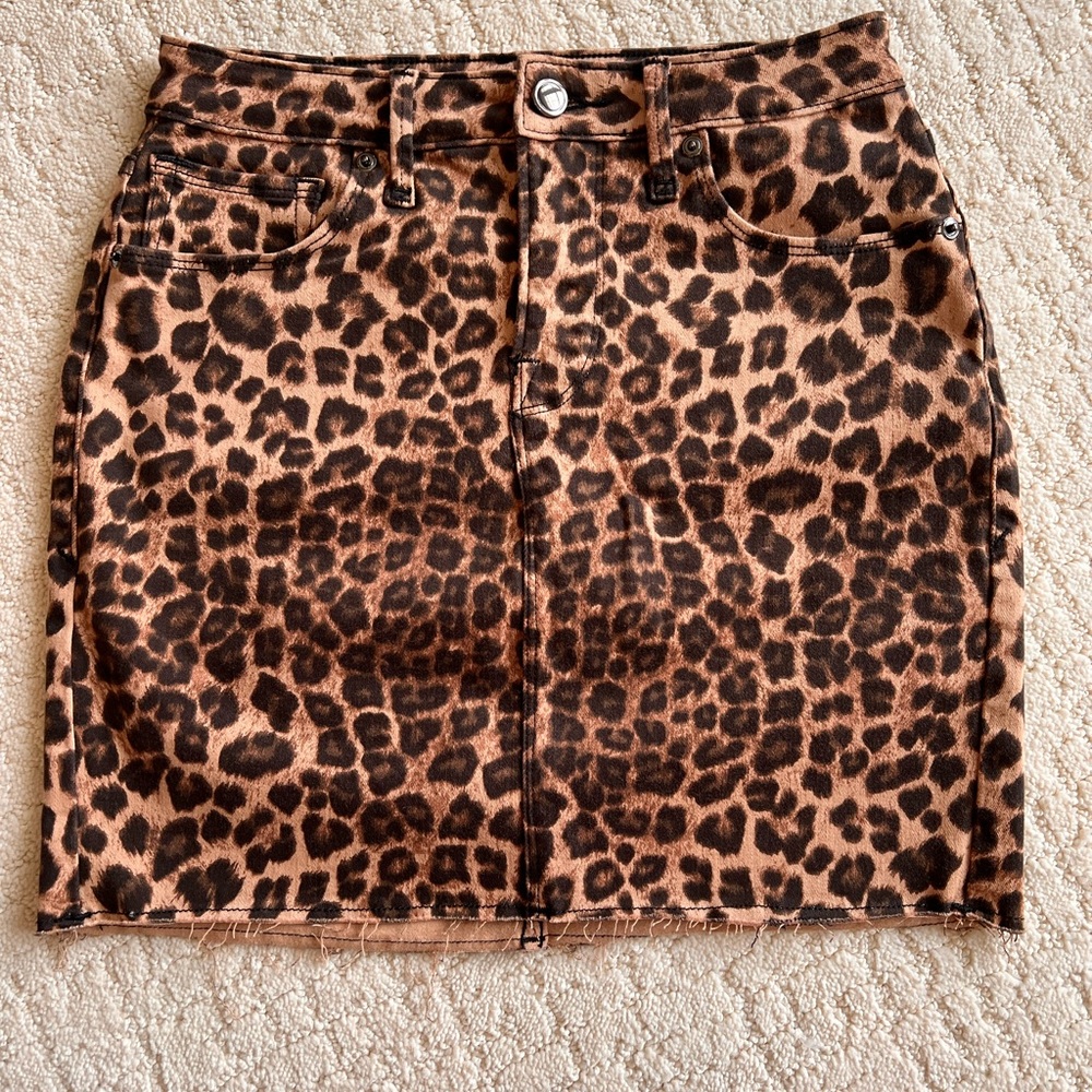 Good American Cheetah Print Mini Skirt